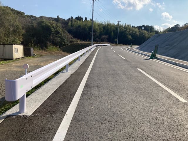 宮崎市発注ガードレール工事1